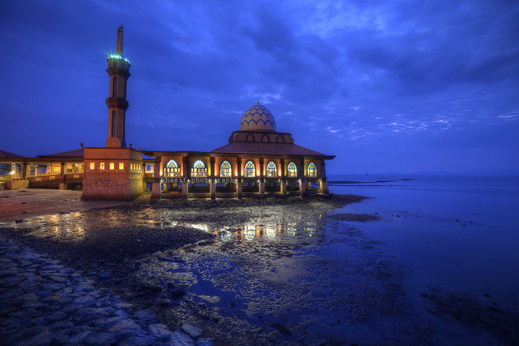 Masjid Al- Hussain