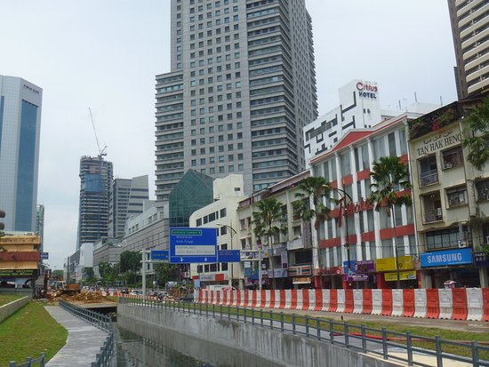 malls di johor bahru